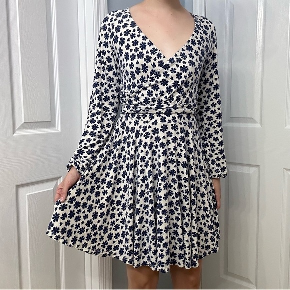 Free People Dress Mini Wrap Floral Boho Cottagecore Blue Dainty Size Medium - Picture 7 of 7